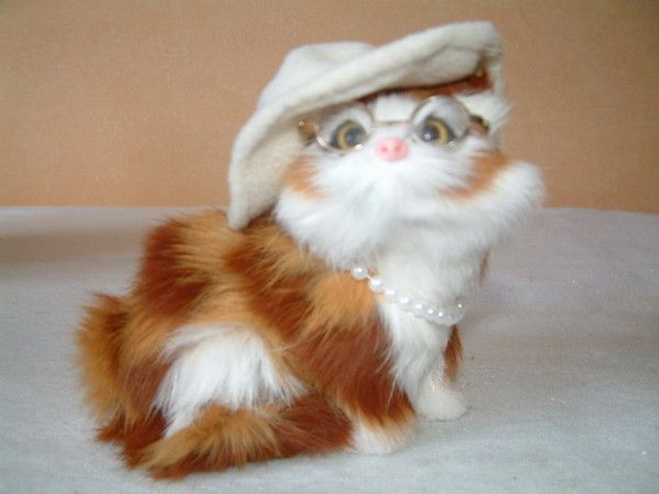 chat statuette